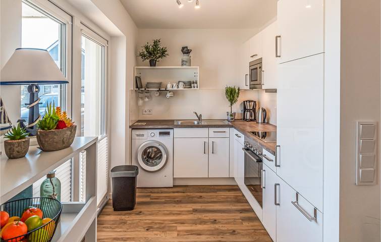 Ganze Ferienwohnung, Appartement am Strand mit Parkplatz, TV und Internet in Büsum, Kreis Dithmarschen
