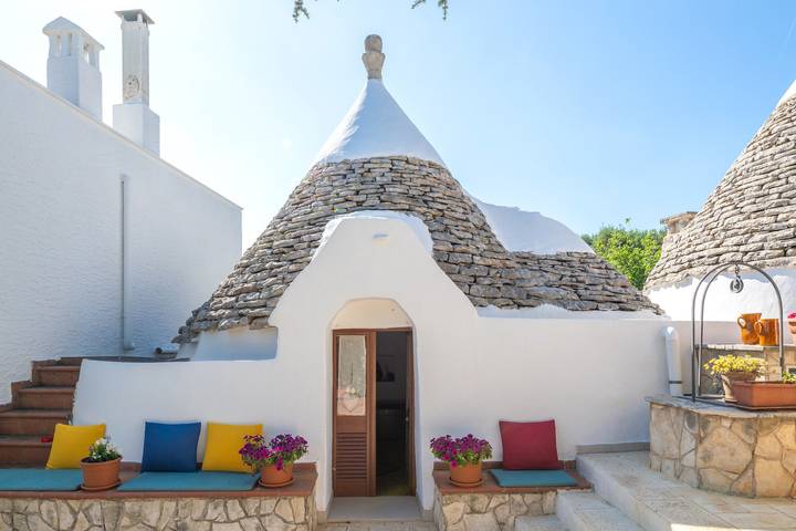 Villa 'Trulletti Gioia' mit privatem Pool, Wlan und Klimaanlage in Ceglie Messapica, Salento