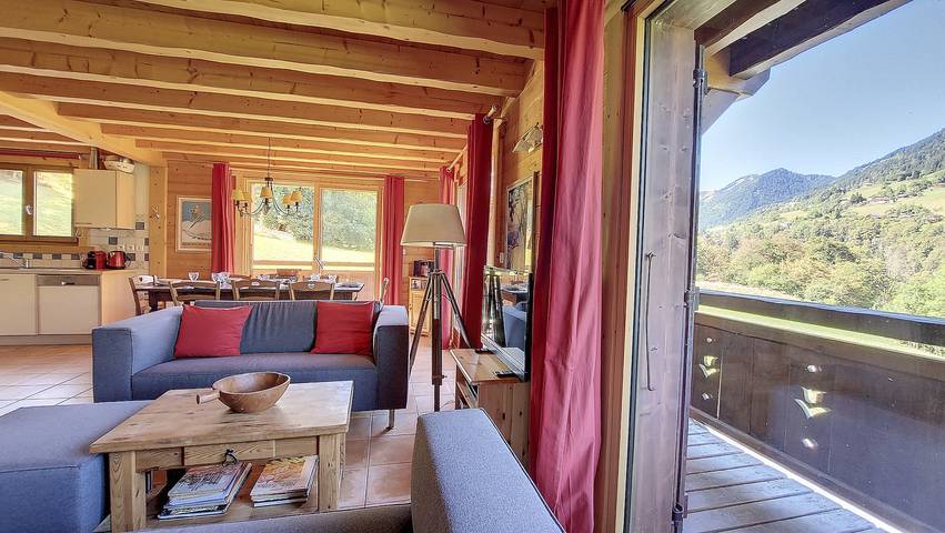 Location de vacances pour 10 personnes, avec jardin et terrasse, animaux acceptés à Le Biot - 2