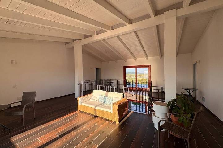 Gîte pour 28 personnes dans Palmadula - 2