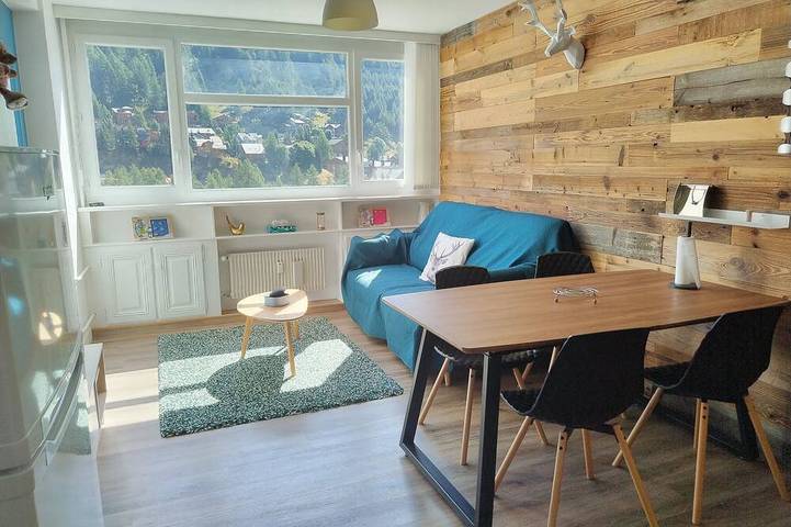 Gîte pour 7 personnes dans Cinéma L'Aiguille