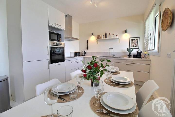 Gîte pour 6 personnes, avec jardin à Dinan - 3