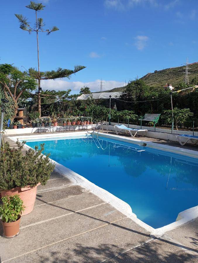 Landhaus für 10 Personen, mit Balkon und Terrasse sowie Garten und Pool