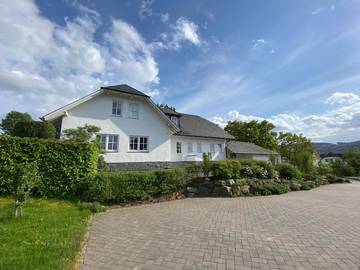 Villa für 16 Personen, mit Garten und Ausblick, mit Haustier im Sauerland