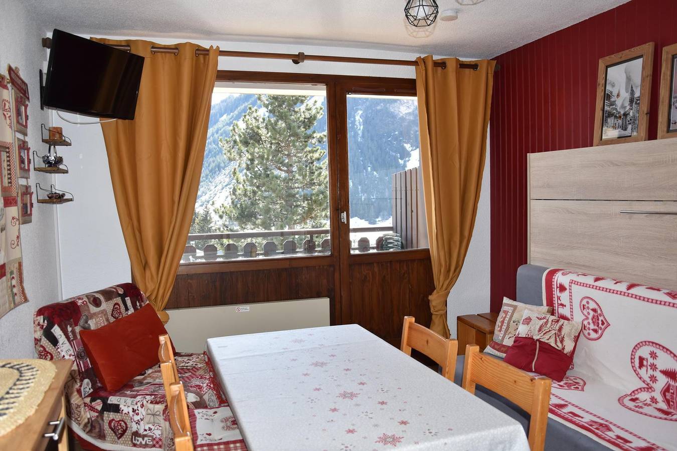 Studio entier, Résidence les Hameaux de la Vanoise - Studio 4 personnes (30) in Pralognan-la-Vanoise, Parc National de la Vanoise