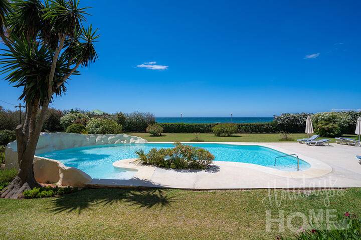 Ganze Wohnung, Ferienwohnung für 4 Personen mit Terrasse in Marbella Ost, Marbella