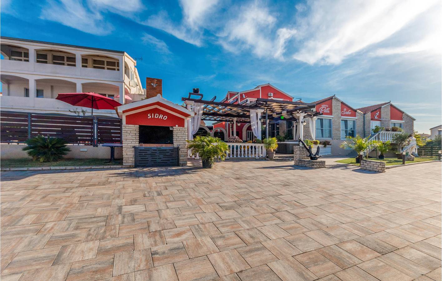 Gezellig appartement met 2 slaapkamers, zwembad, wifi en op een steenworp afstand van het strand in Općina Sveti Filip i Jakov, Zadar