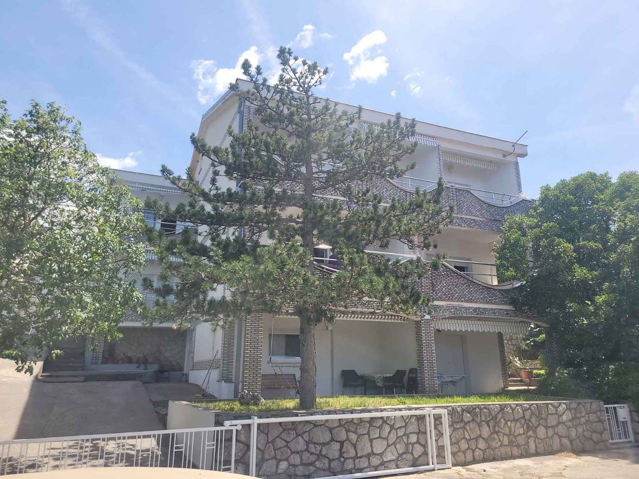 Ganzes Studio, Studio mit Balkon und Blick aufs Meer  in Klenovica, Primorje-Gorski Kotar