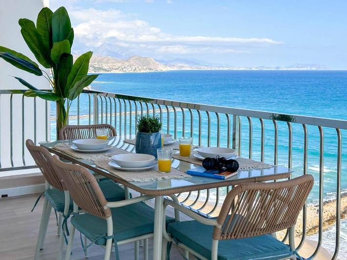 Ferienwohnung für 7 Personen, mit Pool und Terrasse sowie Ausblick - 1