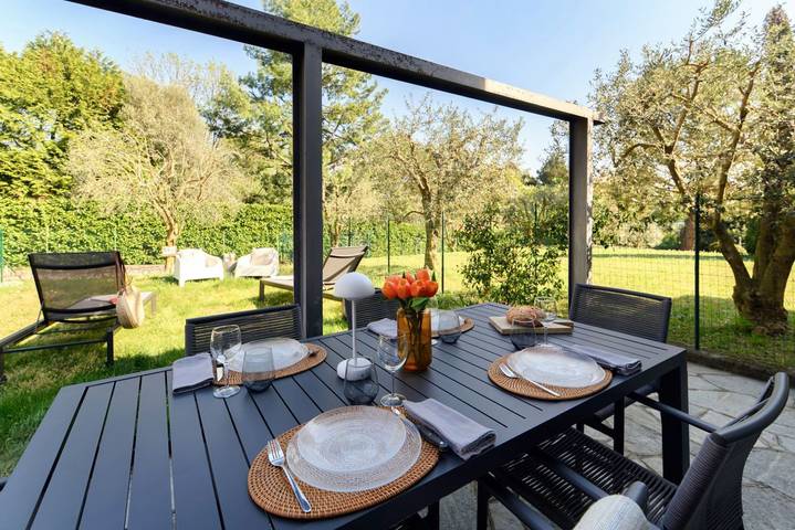 Ganze Wohnung, Ferienwohnung für 4 Personen mit Garten in Menaggio, Gemeinde Menaggio
