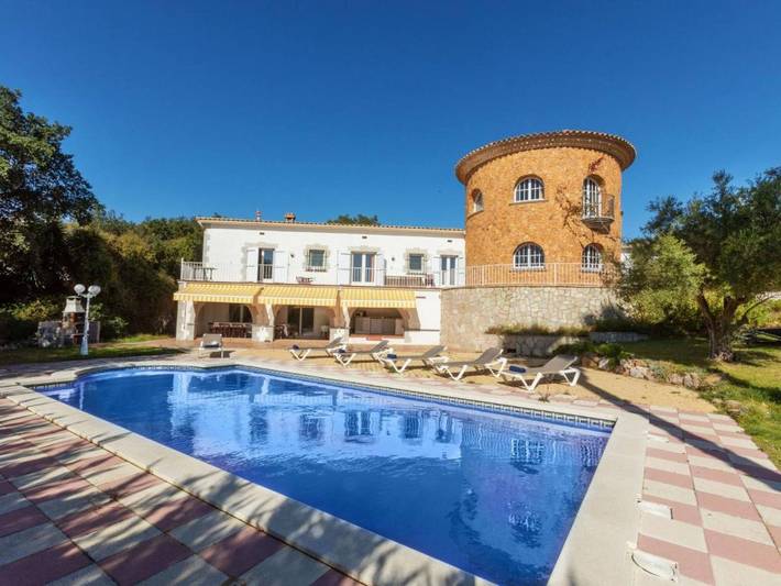 Casa rural para 12 personas, con Balcón y Terraza además de Jardín y Vistas en Platja d'Aro - 2