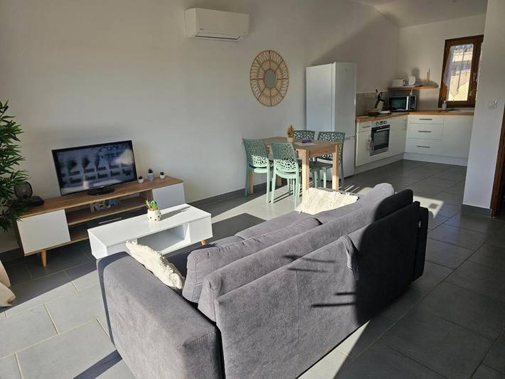 Location de vacances pour 4 personnes, avec jardin, animaux acceptés à Saint-Remèze - 2