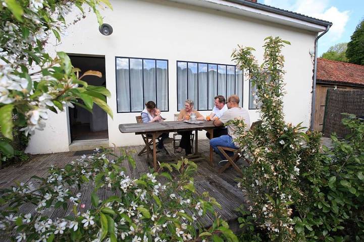 Location de vacances pour 4 personnes, avec Balcon et Jacuzzi à Courset