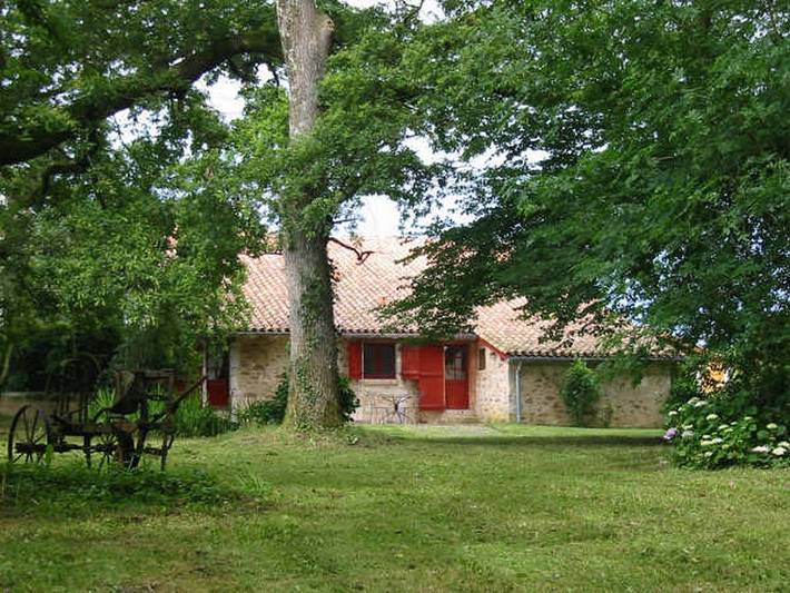 Gîte pour 2 personnes, avec Terrasse ainsi que Jardin et Vue