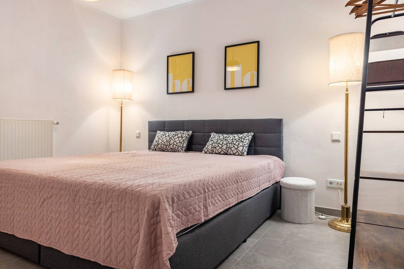 Geheel appartement, Appartement 'Suiten Im Alten Berghotel Johanna' met Uitzicht op de Bergen, Gedeelde Tuin en Wi-Fi in Eslohe, Hochsauerlandkreis