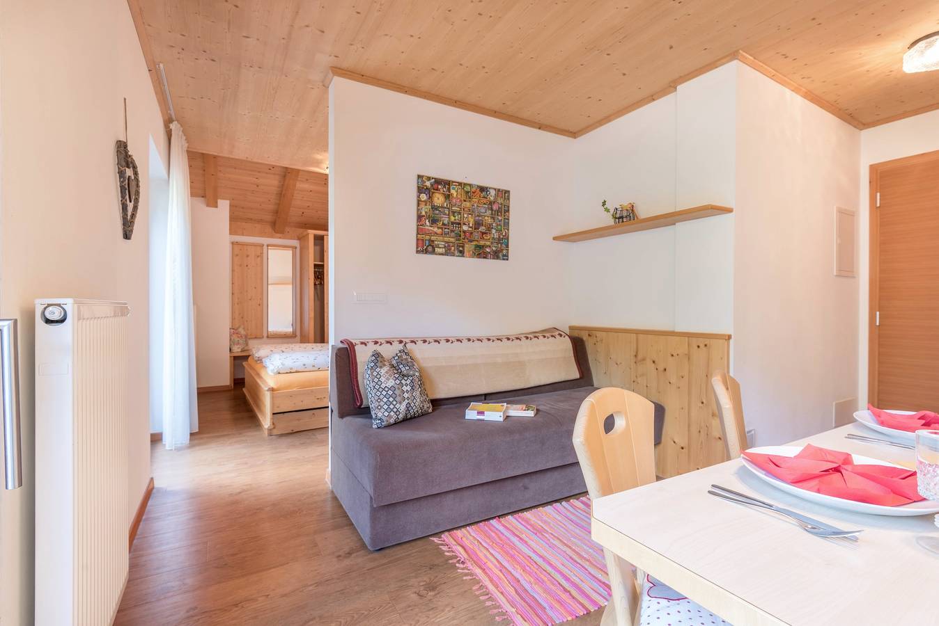 Ganze Wohnung, Ferienwohnung "Huberhof Gala" mit Bergblick, Garten & Wlan in Pedraz, Dolomiti Superski