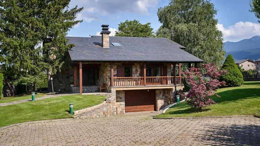 Casa de vacaciones para 14 personas, con vistas y jardín, Se admiten mascotas - 1