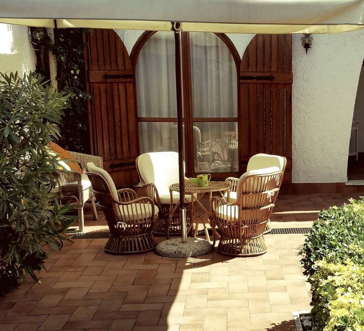 Ferienhaus für 7 Personen, mit Balkon/Terrasse und Garten in Terracina - 2