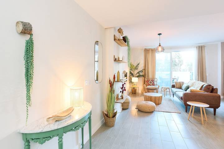 Ganze Wohnung, Ferienwohnung 'Db01 Duna Beach Casa Zen' mit Gemeinschaftspool, Wi-Fi und Klimaanlage in Torrox Costa, Torrox