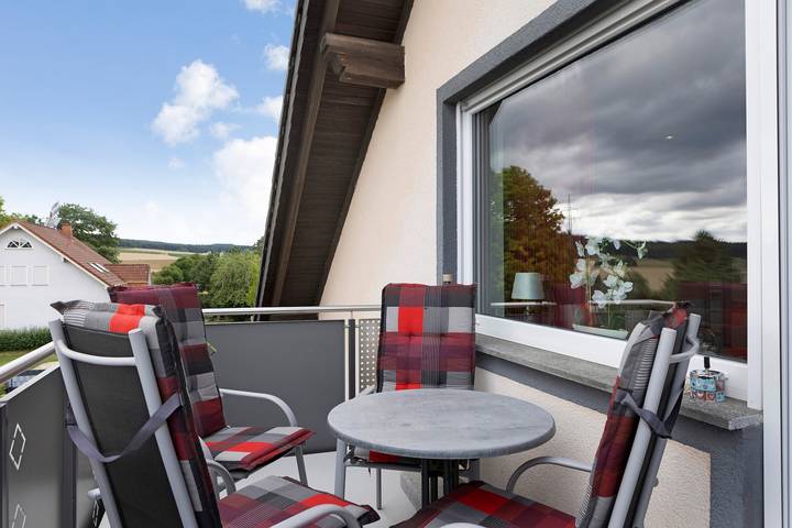 Ferienwohnung für 4 Personen, mit Balkon in Rhein Main Gebiet