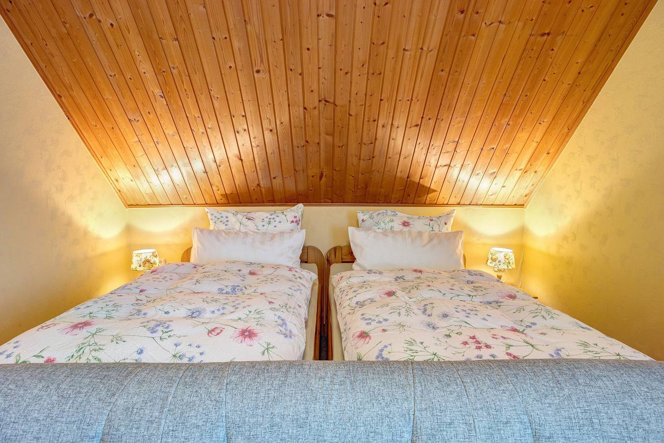 Ganze Wohnung, Ferienwohnung 'Haus Stoldt, Wohnung 2' mit gemeinsamer Terrasse, gemeinsamem Garten und Wi-Fi in Meldorf, Dithmarschen