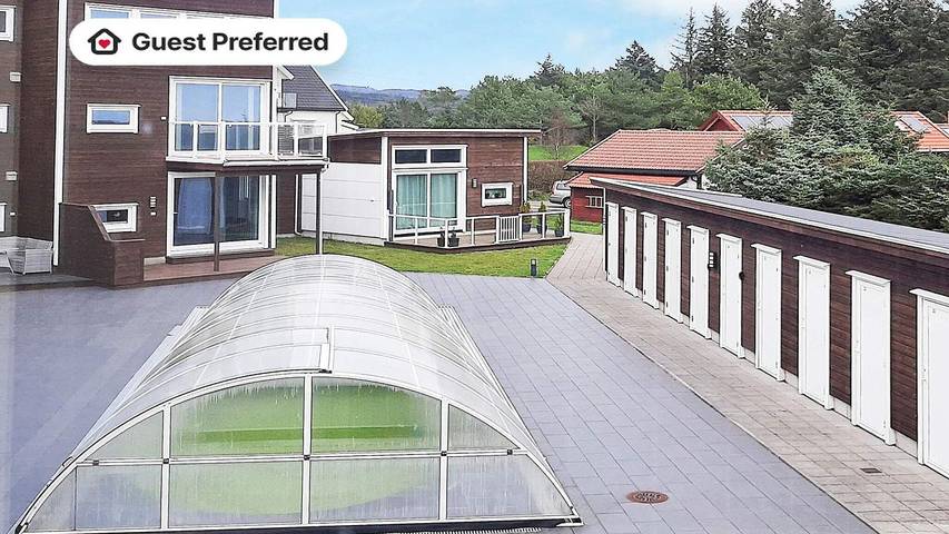 Ferielejlighed for 5 personer, med have og pool i Norge