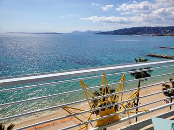 Gîte pour 2 personnes, avec vue et terrasse à Juan-les-Pins