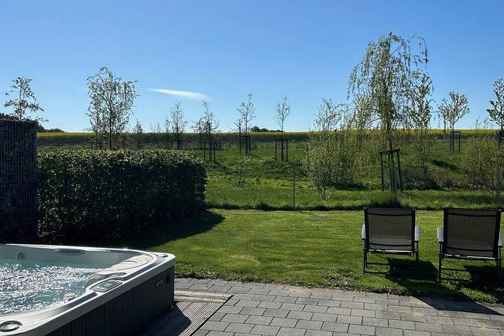 Ferienhaus für 6 Personen, mit Terrasse und Garten sowie Sauna in Göhren-Lebbin