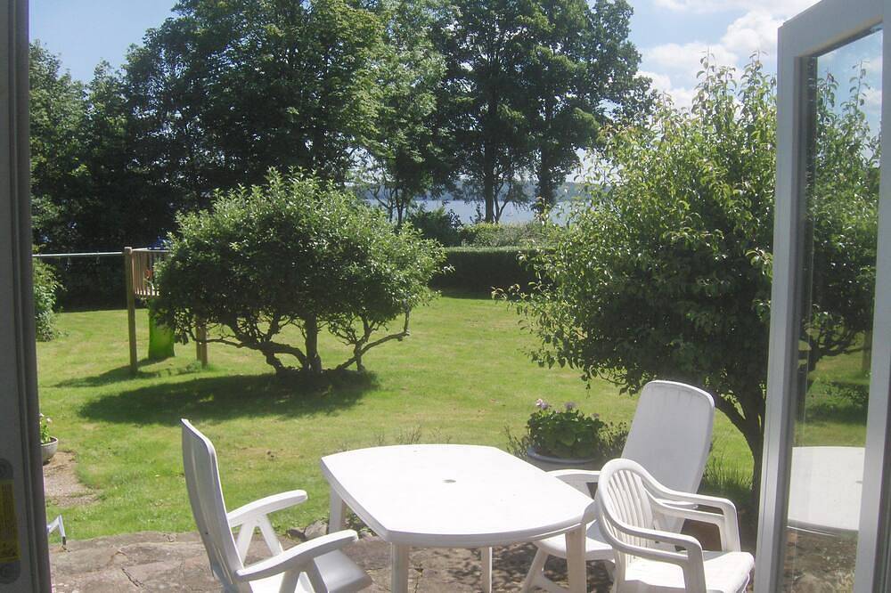 Wooden holiday home at 1100 m2 forest land for 2 persons in Kruså, Flensburger Förde (Denmark)