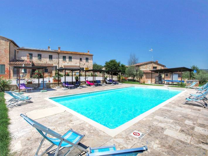 Gîte pour 2 personnes, avec Terrasse et Piscine à Monte San Savino