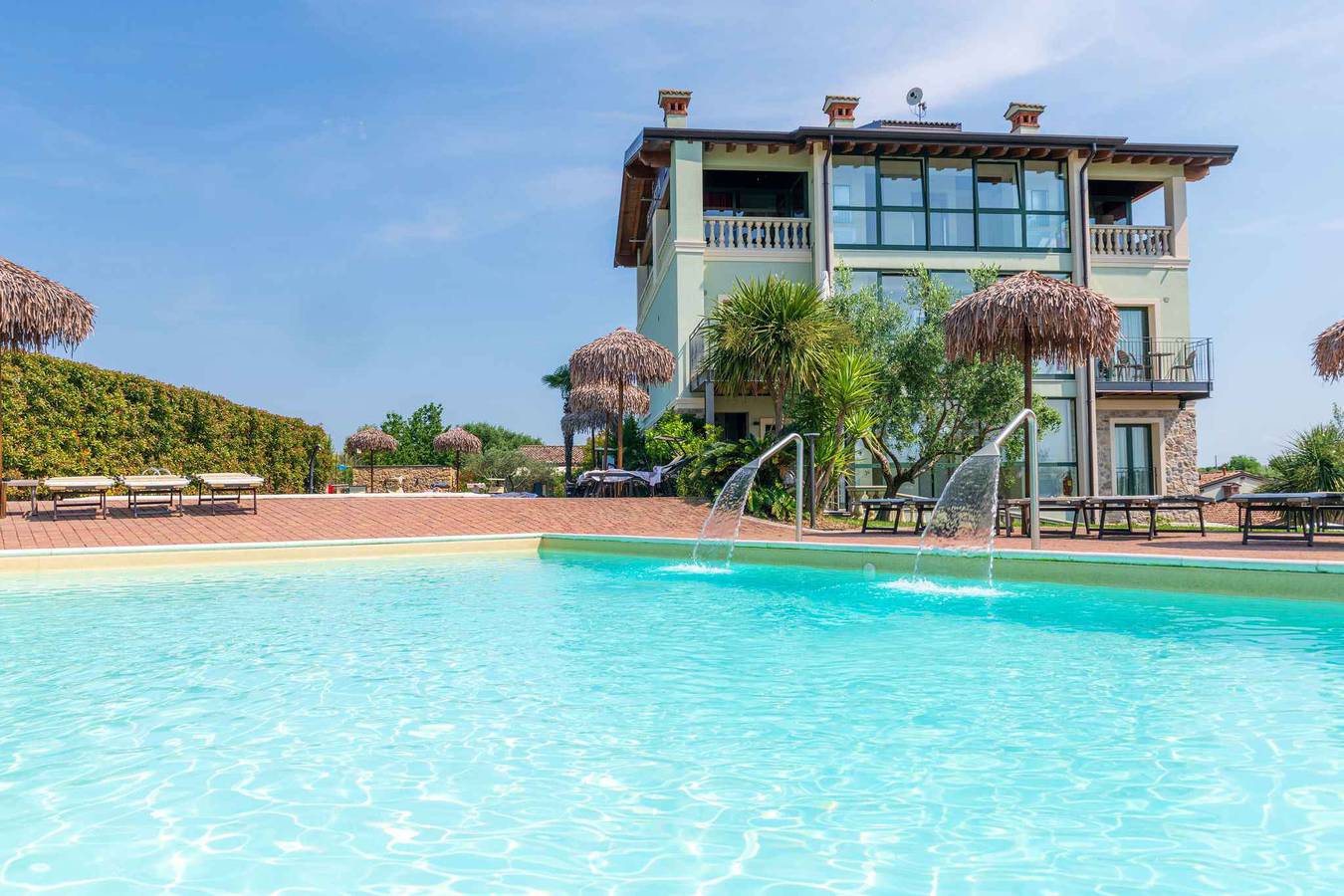 Appartamento intero, Appartamento con aria condizionata e internet  in Peschiera del Garda, Prealpi Gardesane