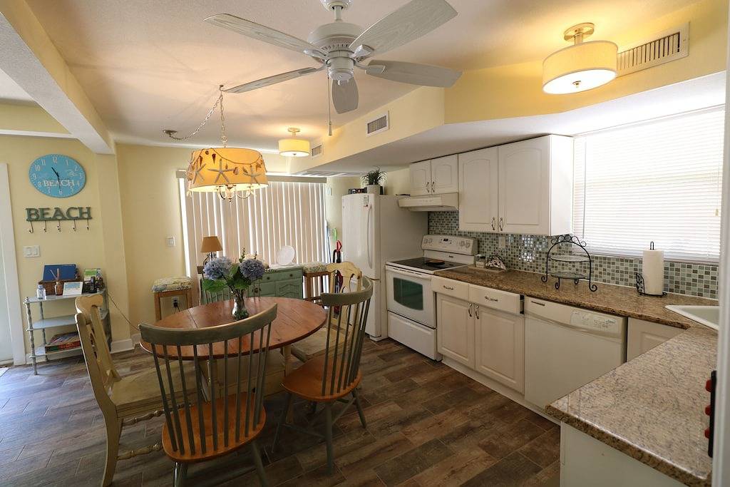 Exclusive Beach Retreat in Clearwater Beach, Clearwater