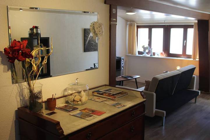 Ferienwohnung für 5 Personen, mit Balkon/Terrasse und Whirlpool in Oberwesel