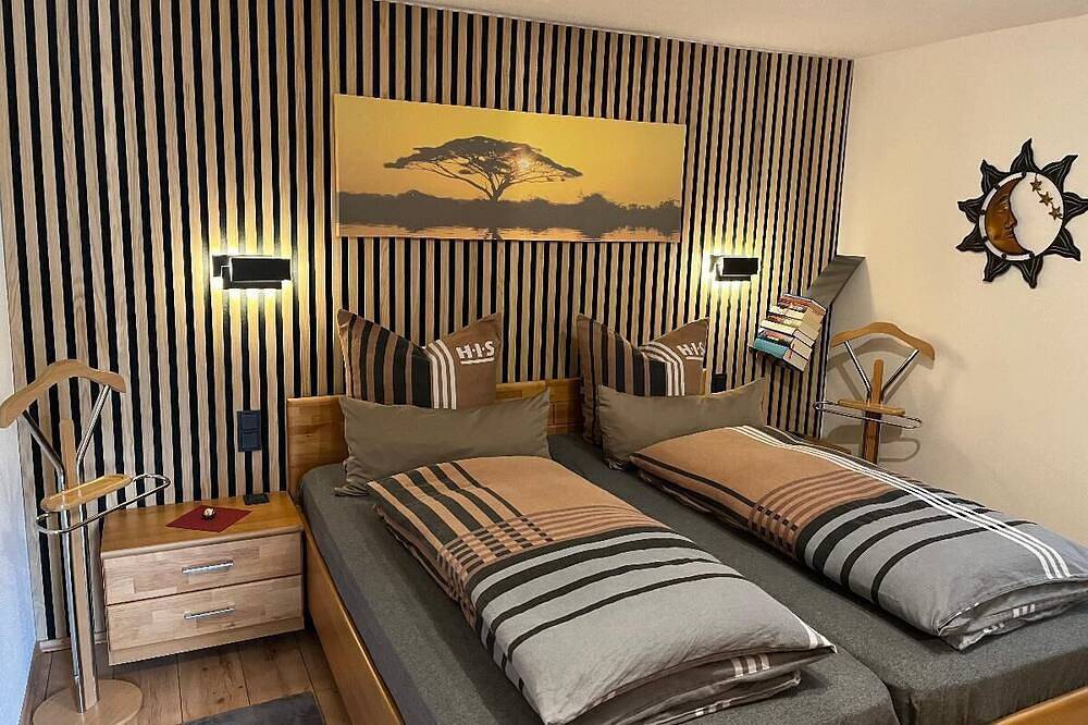 Ganze Wohnung, Fh-Rosenquarz | 71qm großer, 5-Sterne Bungalow mit Terrasse in Pleystein, Naturpark Nördlicher Oberpfälzer Wald