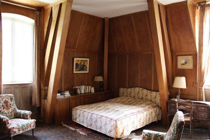 Château de Famille à Fontenay in Tendron, Saint-Amand-Montrond