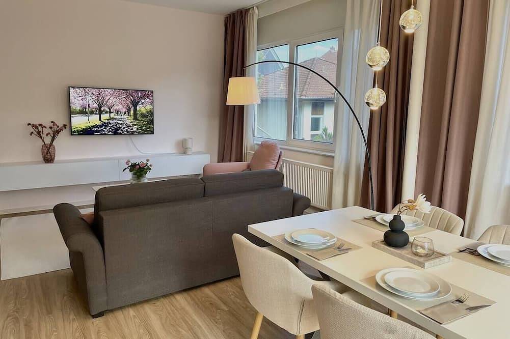 Zentrale Ruheoase mit Veranda & Parkplatz, Zentrale Ruheoase mit Veranda & Parkplatz ( in Bad Rothenfelde, Metropolregion Bremen-Oldenburg