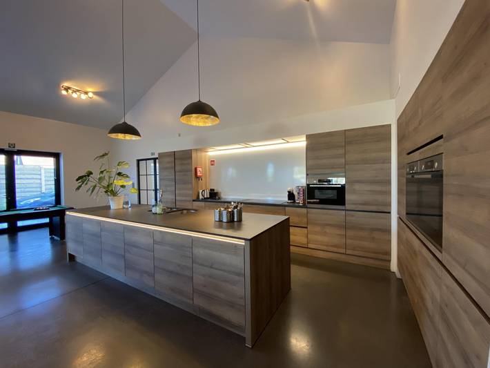 Villa für 24 Personen, mit Sauna und Terrasse sowie Garten und Whirlpool in Belgien - 4