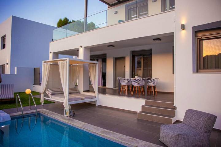Villa pour 6 personnes, avec vue ainsi que jardin et piscine à Bali (Crète) - 2