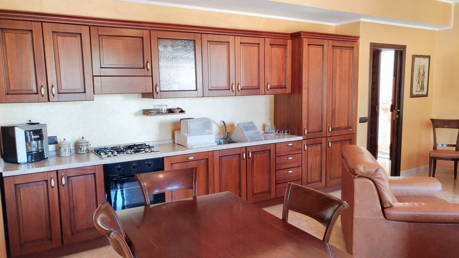 Appartamento intero, Affascinante appartamento con vista montagna in Montagnareale, Provincia di Messina