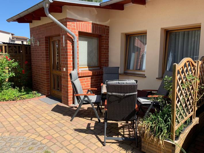 Bungalow für 3 Personen, mit Terrasse