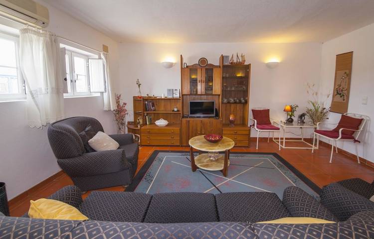 Gîte pour 4 personnes, avec terrasse et jardin à Ferragudo - 4