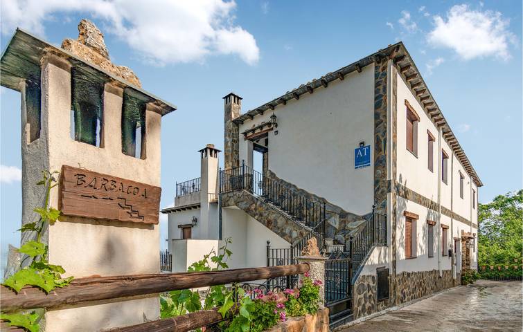 Apartamento Golco Terrace: ¡Parking, Piscina e Internet! in Mecina Bombarón, Alpujarra de la Sierra