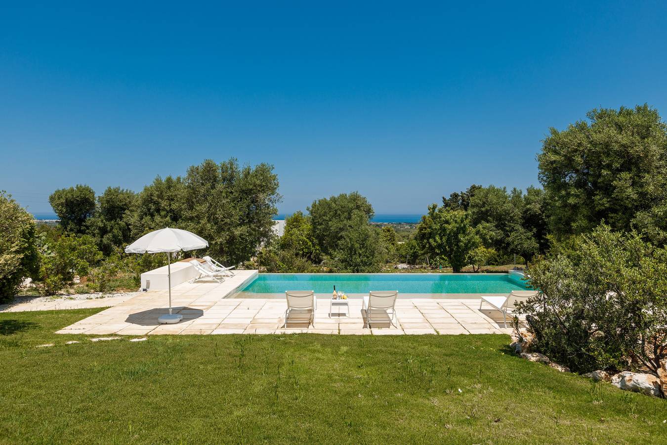 "Villa Filara" with Private Pool, Private Terraces & Wi-Fi in Salento