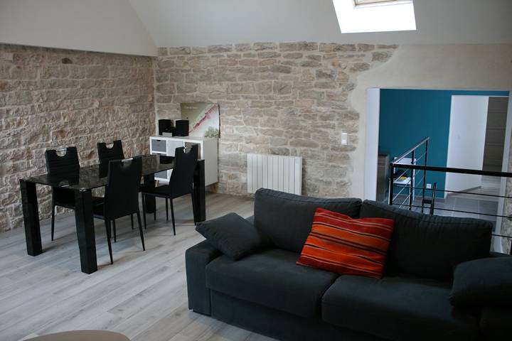 Gîte pour 6 personnes, avec Balcon et Terrasse à Gerland