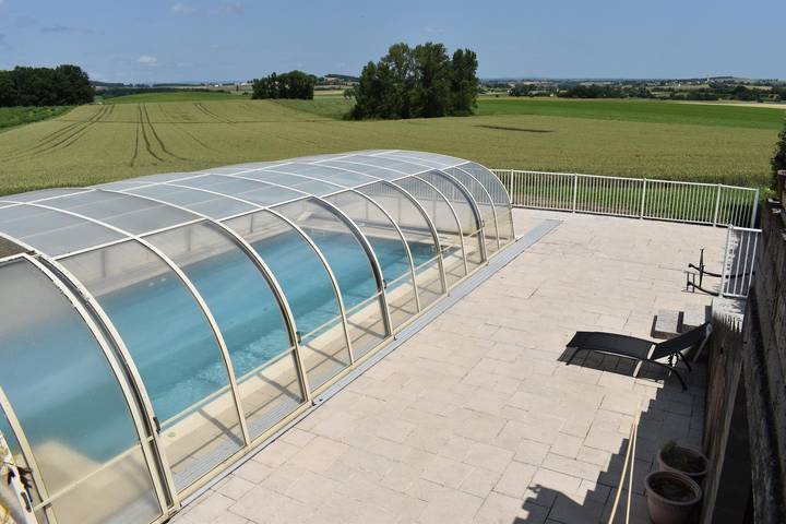 Gîte pour 12 personnes, avec piscine et jardin à Cadalen - 2