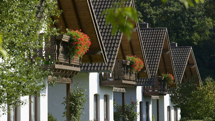 Ferienhaus für 6 Personen, mit Pool und Terrasse sowie Garten in Simmerath