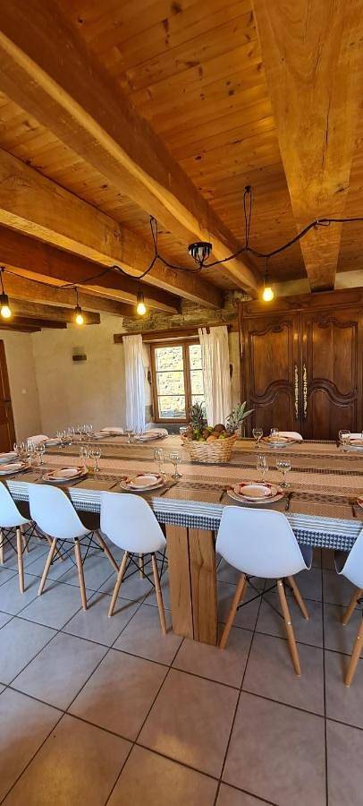 Five-Bedroom House in Sougéal, Région de Saint-Malo
