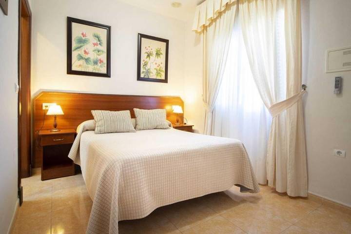 Apartamento para 3 personas, con Terraza en Casabermeja