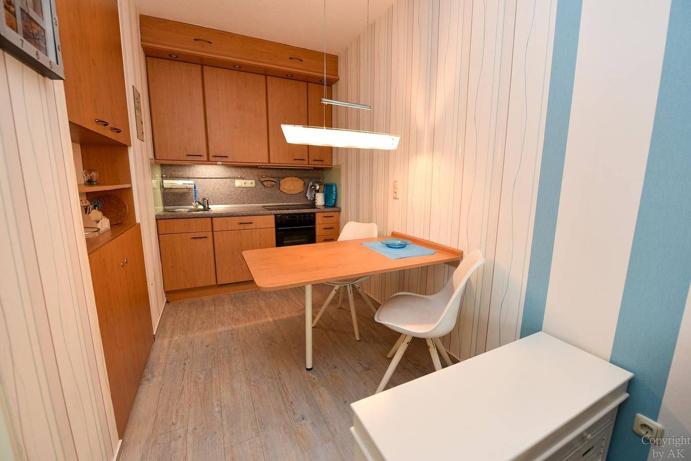 Komfortable Ferienwohnung mit Balkon und Pool direkt am Strand in Cuxhaven Döse, foto 8