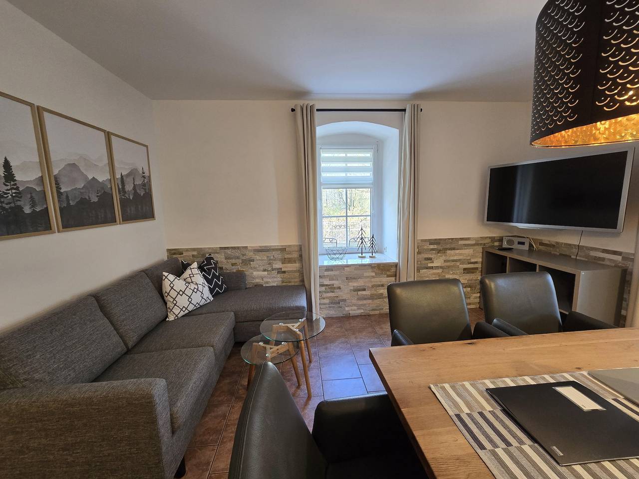 Ganze Ferienwohnung, Appartement/Fewo, Dusche und Badewanne, 2 Schlafrä in Annaberg-Buchholz, Erzgebirge